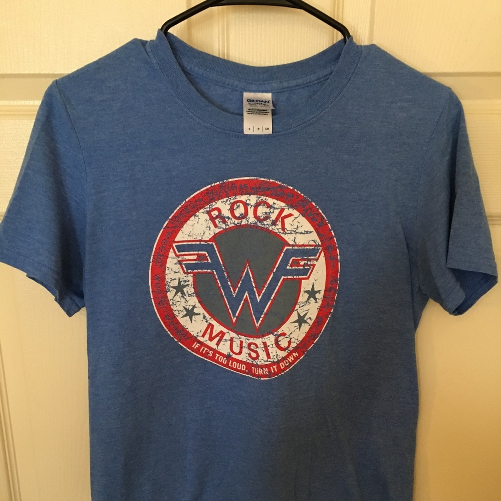 Weezer Men's t-shirt